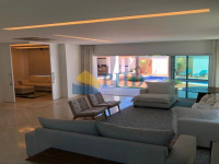 Casa 5 Quartos 322m² 