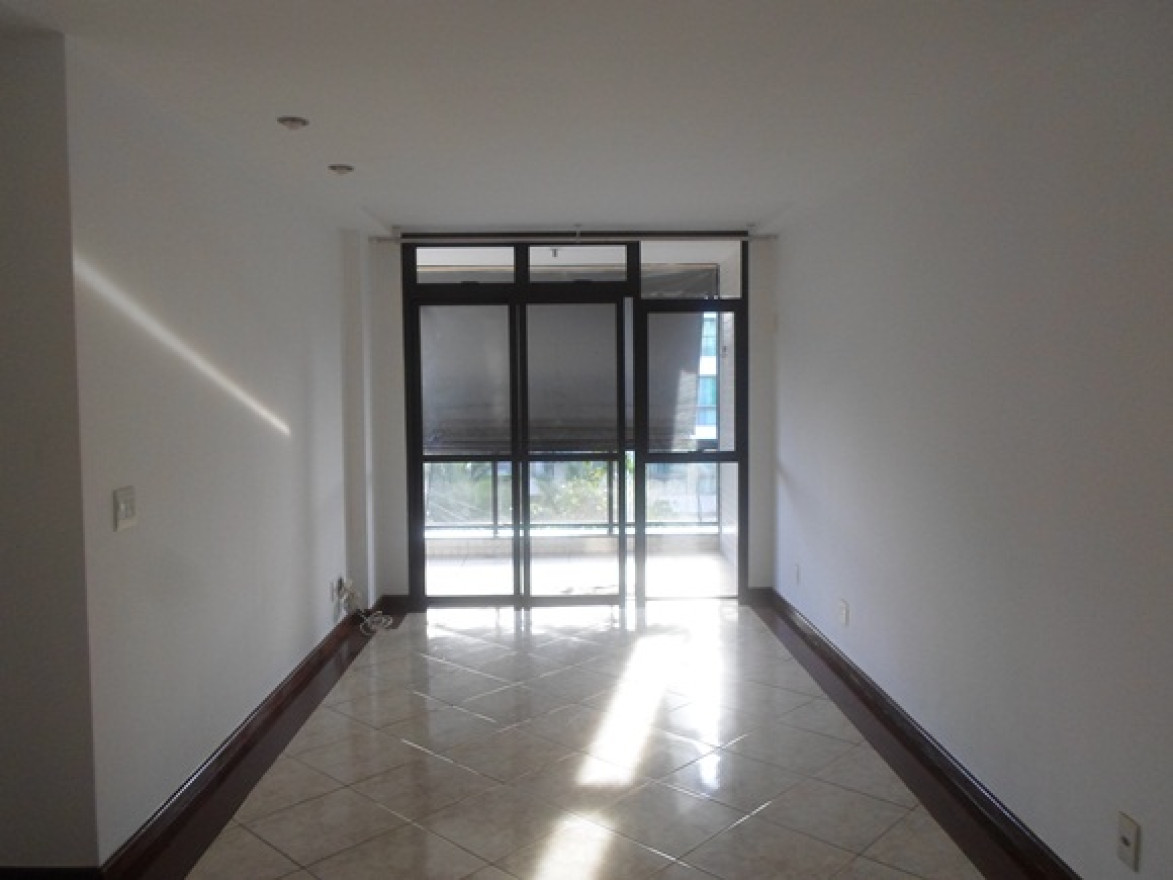 Apartamento 3 Quartos 98m² 