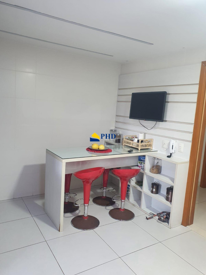 Apartamento 3 Quartos 174m² 