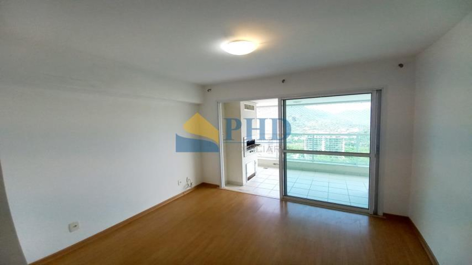 Apartamento 3 Quartos 93m² 